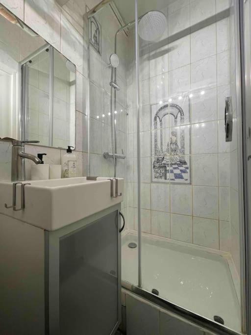 Superbe Appart Entier Au Pied De La Gare Rer, A 15 Min De Paris & Orly Juvisy-sur-Orge Exterior foto